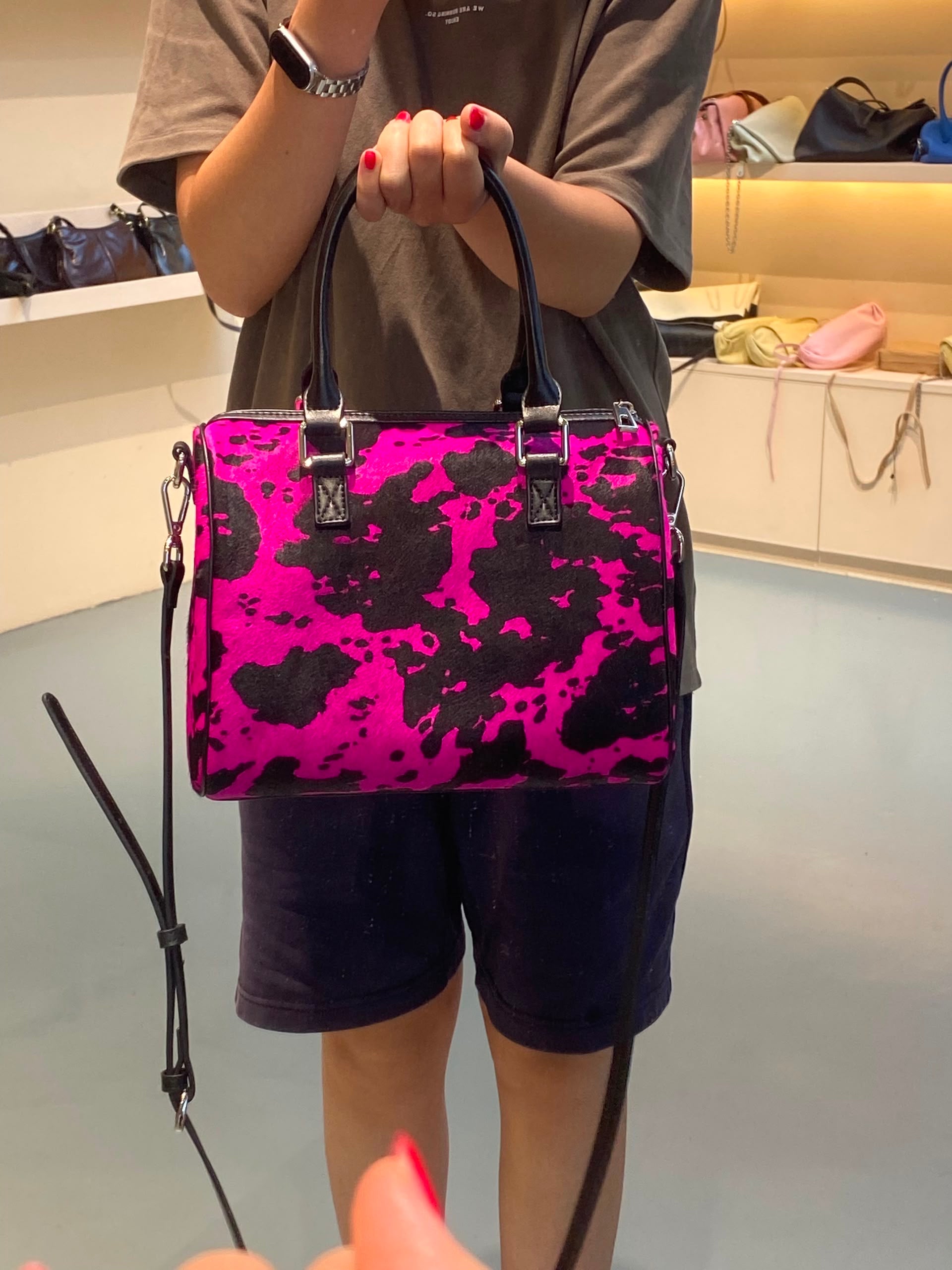 FUCHSIA 25￼